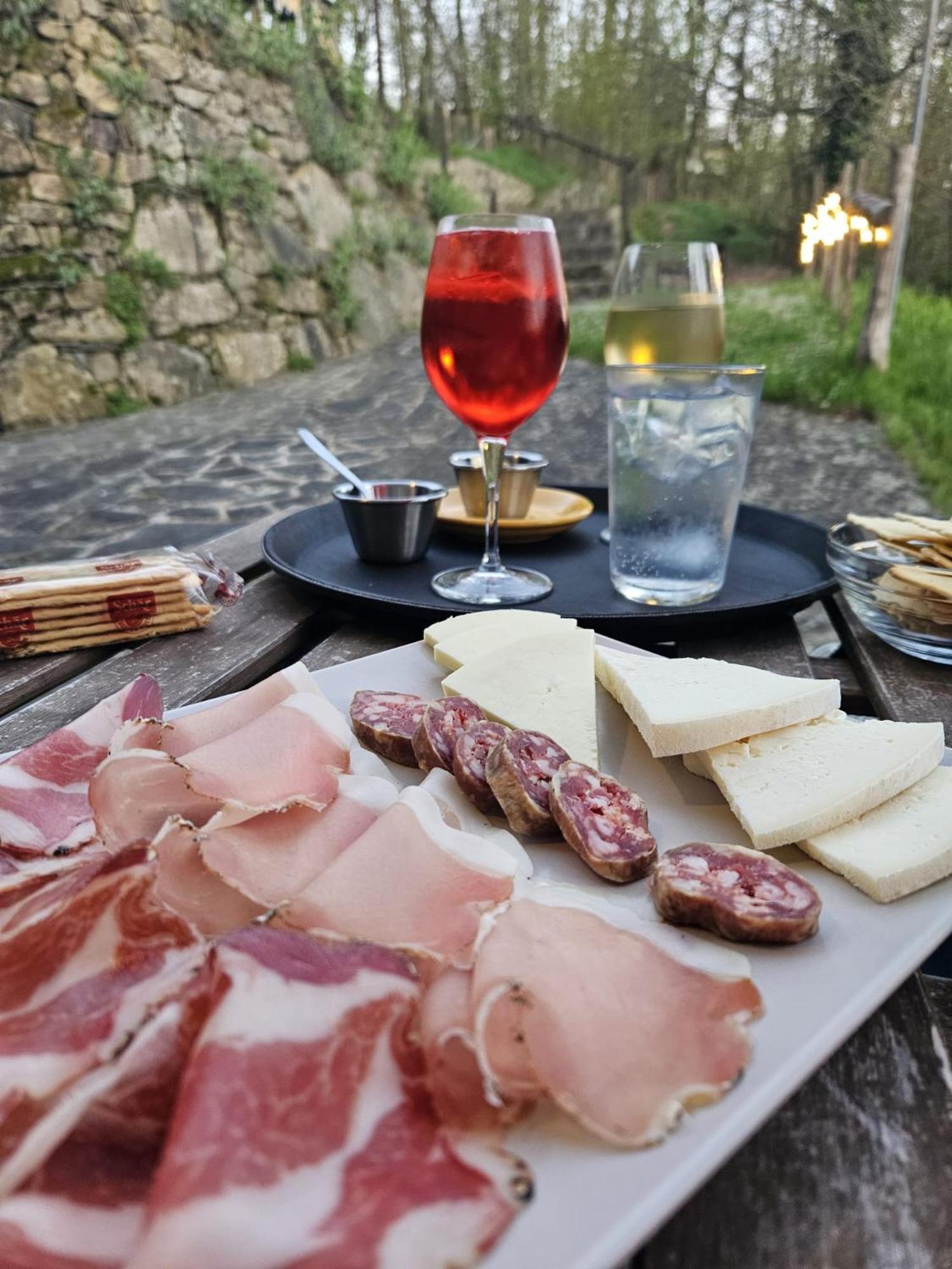 Camping Grondola - Federicofarm Pontremoli Exteriér fotografie