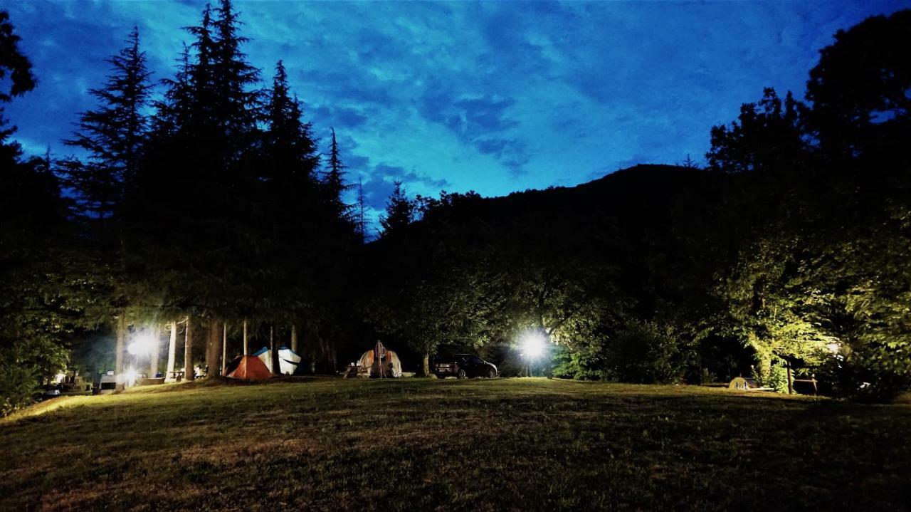 Camping Grondola - Federicofarm Pontremoli Exteriér fotografie